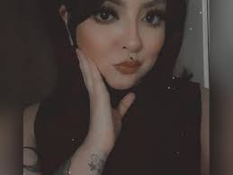 Alexis Jauregui's Instagram, Twitter & Facebook