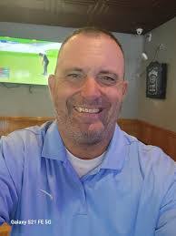 Jennifer Bayliff's Instagram, Twitter & Facebook