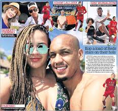 Gini & wijnaldinho) was born in rotterdam, nederland. Kop A Load Of Reds Stars On Their Hols Pressreader