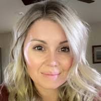 Ashley Pond's Instagram, Twitter & Facebook