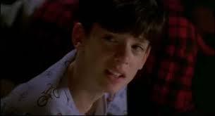 Do you have any tuna salad? Would you like a sandwich? Yes please.