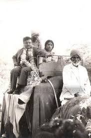 45 Rare Unseen Pics Of Mahanati Savitri Garu That Are Pure Gold Laptrinhx Electronic store for photograhers & videographers. laptrinhx