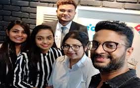 Akanksha Panda's Instagram, Twitter & Facebook