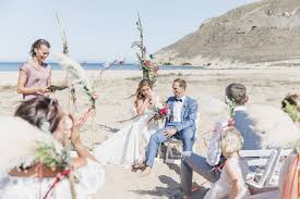 Sie suchen nach inspirationen für ihre traumhochzeit im sommer? Hochzeit Am Strand Heiraten Am Meer Fur Geniesser