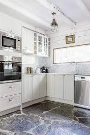 In cities like melbourne, they are the true heart of the home where family and friends love to linger while delicious meals are prepared and freshly baked pies and cakes sit cooling on wide kitchen benchtops. 180 Country Style Kitchens Ideas In 2021 Country Style Kitchen Styling Home