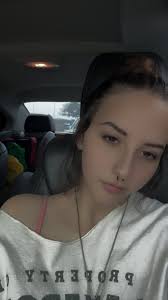 Any females from the UK, 18+ only x