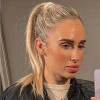 Jessica Greig's Instagram, Twitter & Facebook