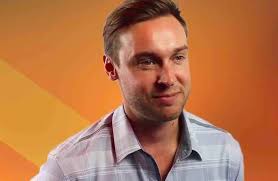 Jon Carder: From Running A Hot Dog Stand To Becoming A Millionaire At Age 27