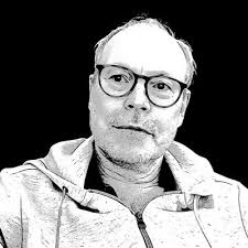 Petra Edwards PhD (@petedwards101)