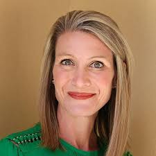 Amazon.com: Wake Up Kick Ass Repeat: 9798510204360: Girl, Summer Moss:  Libros