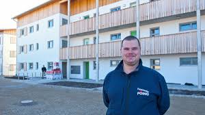 Neues bad, neue küche (nolte), neue böden, fußbodenheizung, schnelles internet. Genossenschaftsbau Die Auserwahlten Ebersberg Sz De