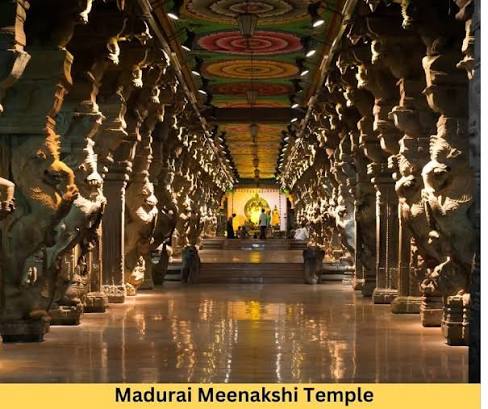 Madurai Meenakshi Temple 🛕🛕🛕 The Madurai Meenakshi Temple is a magnificent Hindu temple dedicated to Goddess Meenakshi (Parvati) and Lord Sundareswarar (Shiva), located in Madurai, Tamil Nadu. India 🇮🇳 It is renowned
