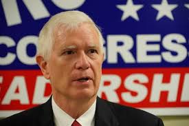 Hey, Big Mules! Quit financing crackpots like Mo Brooks