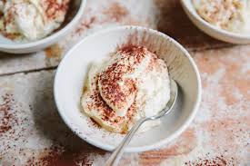 Mascarpone Mousse Crema Al Mascarpone Recipe Milk Recipes Recipes Desserts