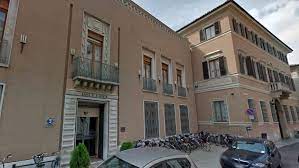 Cassa di risparmio di pescara e loreto aprutino, known as banca caripe, a defunct subsidiary of banca popolare di bari cassa di risparmio di piacenza e vigevano , a defunct bank that merged with cariparma Banca Di Piacenza 7 06 Per Cento Di Utile Giuseppe Nenna Nuovo Presidente Del Cda