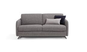 Confortevoli divani di giorno e morbidi letti di notte, sono perfetti per accogliere gli ospiti. Praga Divano Letto Moderno Con Piedini Alti Tino Mariani Divani Letto Divano Letto Letto Moderno