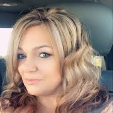 Marla Lyons's Instagram, Twitter & Facebook