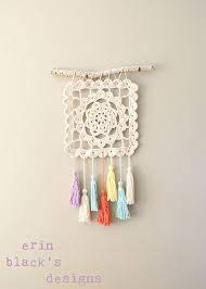Crochet Dream Catcher Patterns Tutorials And Inspiration Crochet Wall Art Diy Crochet Patterns Crochet Square Patterns