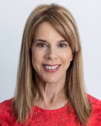 Gail Gould's Instagram, Twitter & Facebook