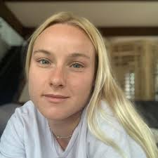 Letitia English's Instagram, Twitter & Facebook