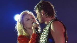 Sylvie Vartan Va Sortir Un Album De Reprises De Johnny Hallyday Ce Que Je Voulais C Est Entendre Ma Voix Sur Ses Mots A Lui