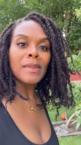 Olga Crespo's Instagram, Twitter & Facebook