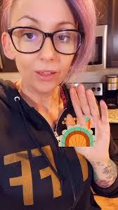 Danielle Denning's Instagram, Twitter & Facebook