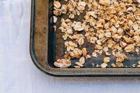 Granola Rezept Mit Bananen Chia Und Walnussen Zum Selber Machen Rezept Granola Rezept Rezepte Mit Bananen Rezepte