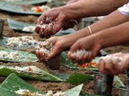 முன்னோர்களின் ஆசி கிடைக்கும் மகாளய அமாவாசை : திதி தர்ப்பணம் மறக்காமல்  கொடுங்க | Mahalaya Amavasaya to get the blessings of the ancestors: Do not  forget Tithi Tharbhanam - Tamil Oneindia