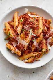 This Healthy Arrabiata Pasta Recipe Is Sure To Be A Favorite If You Like It Hot Easy Pasta Pasta Arrabiata Recipe Easy Pasta Recipes