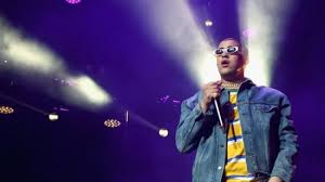Bad bunny released his highly anticipated debut album. New Music Bad Bunny La Romana Ft El Alfa Full Stream
