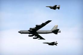 عکس| اعزام سه بمب‌افکن استراتژیک B-52 به منطقه