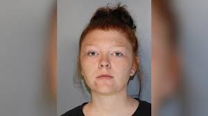 Woman accused of putting dog leash around toddler's neck, forcing him to  smoke marijuana  https://www.wkyt.com/2025/04/16/woman-accused-putting-dog-leash-around-toddlers-neck-forcing-him-smoke-marijuana/