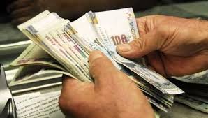 Para el año 2021 asciende a la cantidad de $74.426 hasta salarios brutos de $2.629.807, que será pagado en dos cuotas iguales de $37.213 cada una, la primera en. Escolaridad 2021 Quienes Y Cuando Recibiran La Bonificacion De S 400 Revtli Respuestas El Comercio Peru