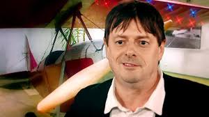 Das Supertalent 2015: Bruce Darnell schickt das Trio 'Zymbalinka' mit dem  goldenen Buzzer ins Finale