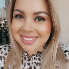 Diane Jarrett's Instagram, Twitter & Facebook