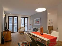 Geprägt durch seine barocke und mediterrane architektur bietet dresdens historische altstadt mit der weltbekannten frauenkirche, einen unvergesslichen anblick und ist eine der grünsten großstädte in europa. 237 Wohnungen In Dresden Newhome De C