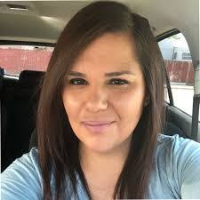 Melinda Hunley's Instagram, Twitter & Facebook