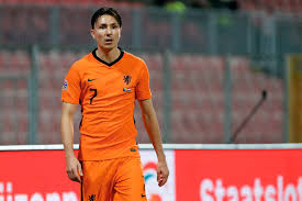 Berghuis fifa 21 is 28 years old and has 4* skills and 3* weakfoot, and is left footed. Stem Moet Steven Berghuis In De Basis Of Niet Sportnieuws