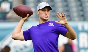 His father is a senior pastor at discovery church, which is in orlando, florida. Kirk Cousins Minnesota Vikings Star Makes Brilliant Revelation Fans Will Love This Other Sport Express Co Uk
