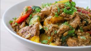 Hahnchen Gyros Pfanne Mit Reis Gemuse Rezept Chicken Gyros Stir F Hahnchen Gyros Gyros Rezepte