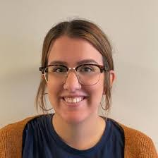 Kelly Geissler's Instagram, Twitter & Facebook