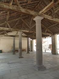 Les Halles D Ebreuil Ebreuil 03450 Fqt Hall Monuments Charpente