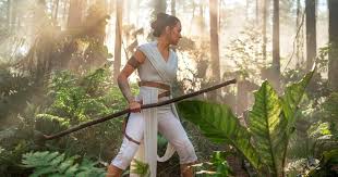 The rise of skywalker will take readers into the creative process behind visualizing the epic worlds, creatures, characters, costumes, weapons, and vehicles of the landmark conclusion more than 40 years in the making. Na Rotslechte Kritiek In Amerikaanse Pers Dit Vinden Onze Bv S Van Laatste Star Wars Film Film Hln Be