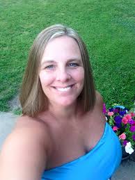 Kathleen Elaine Jones Rea