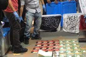 Kegiatan itu diduga dapat mengarah pada aksi radikalisme teroris. A 1x1co9va Fcm