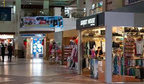 Kalau pergi ke langkawi, rugi kalau hanya fikir untuk shopping sahaja. Shopping Langkawi