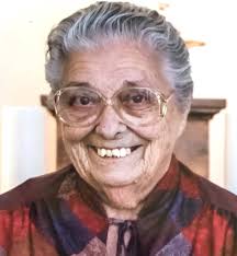 Angie Madruga's Instagram, Twitter & Facebook