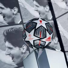 Only official match balls of tournament. Adidas Champions League Finale 2021 20th Anniversary Ball Veroffentlicht Nur Fussball