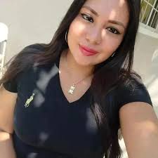 Hola 👋 soy madre soltera, 😟 ya sé que ya no estoy flaca ni vieja, ¿Pero  puedes saludarme?